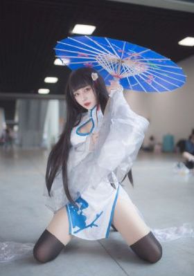 裙子里有野兽